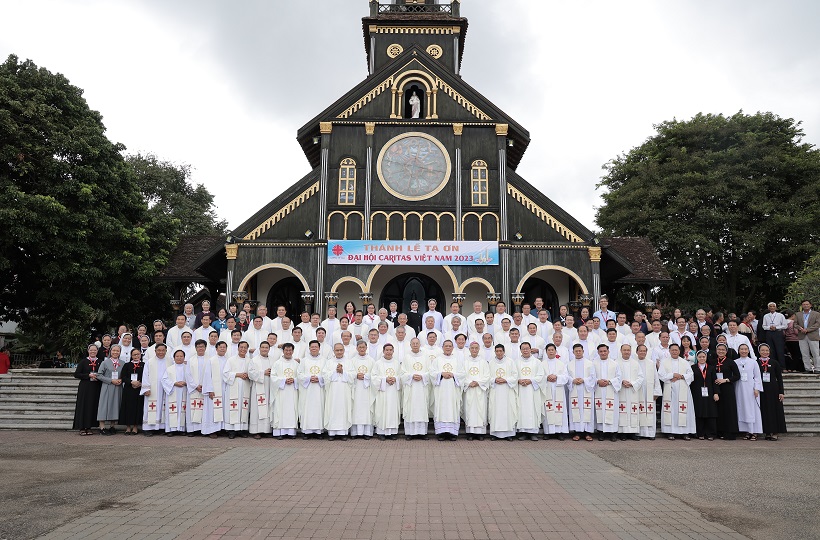 Khai Mạc Đại Hội Caritas Việt Nam
