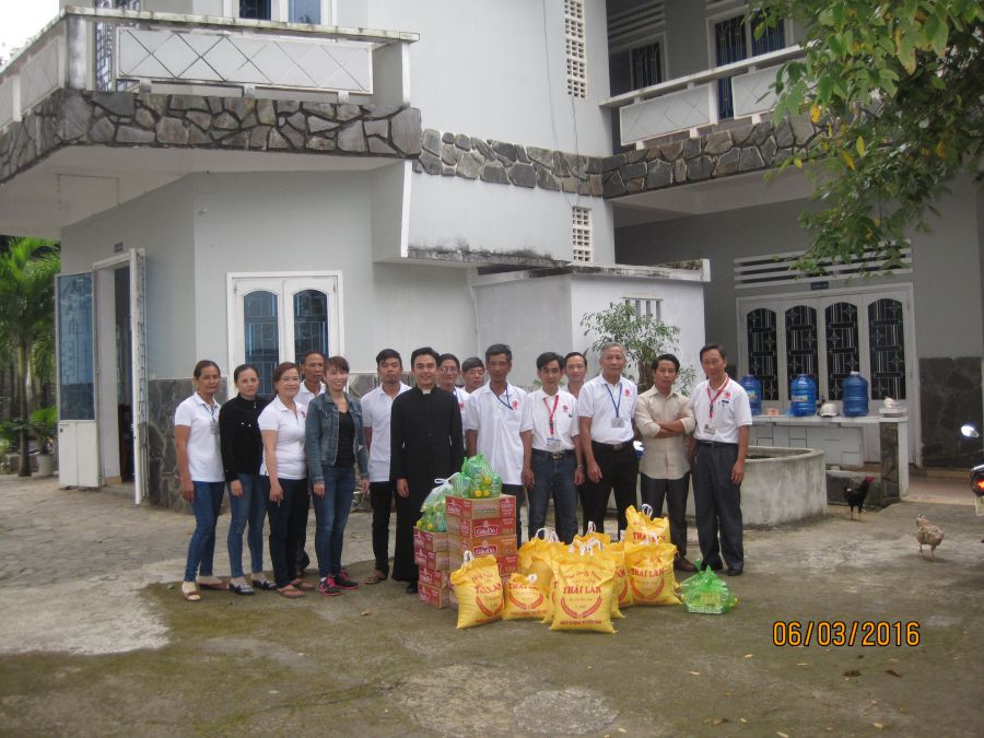 Nhóm liên kết CPG1-CPG7 đồng hành với hội viên Caritas giáo xứ Hòa Ninh 